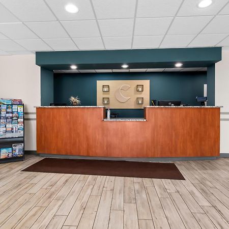 Comfort Inn & Suites Элк-Сити Экстерьер фото