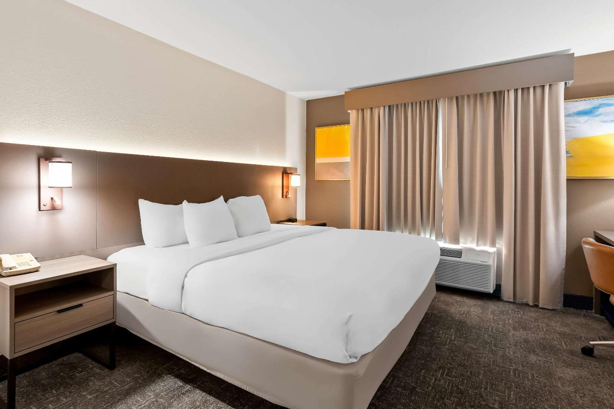 Comfort Inn & Suites Элк-Сити Экстерьер фото