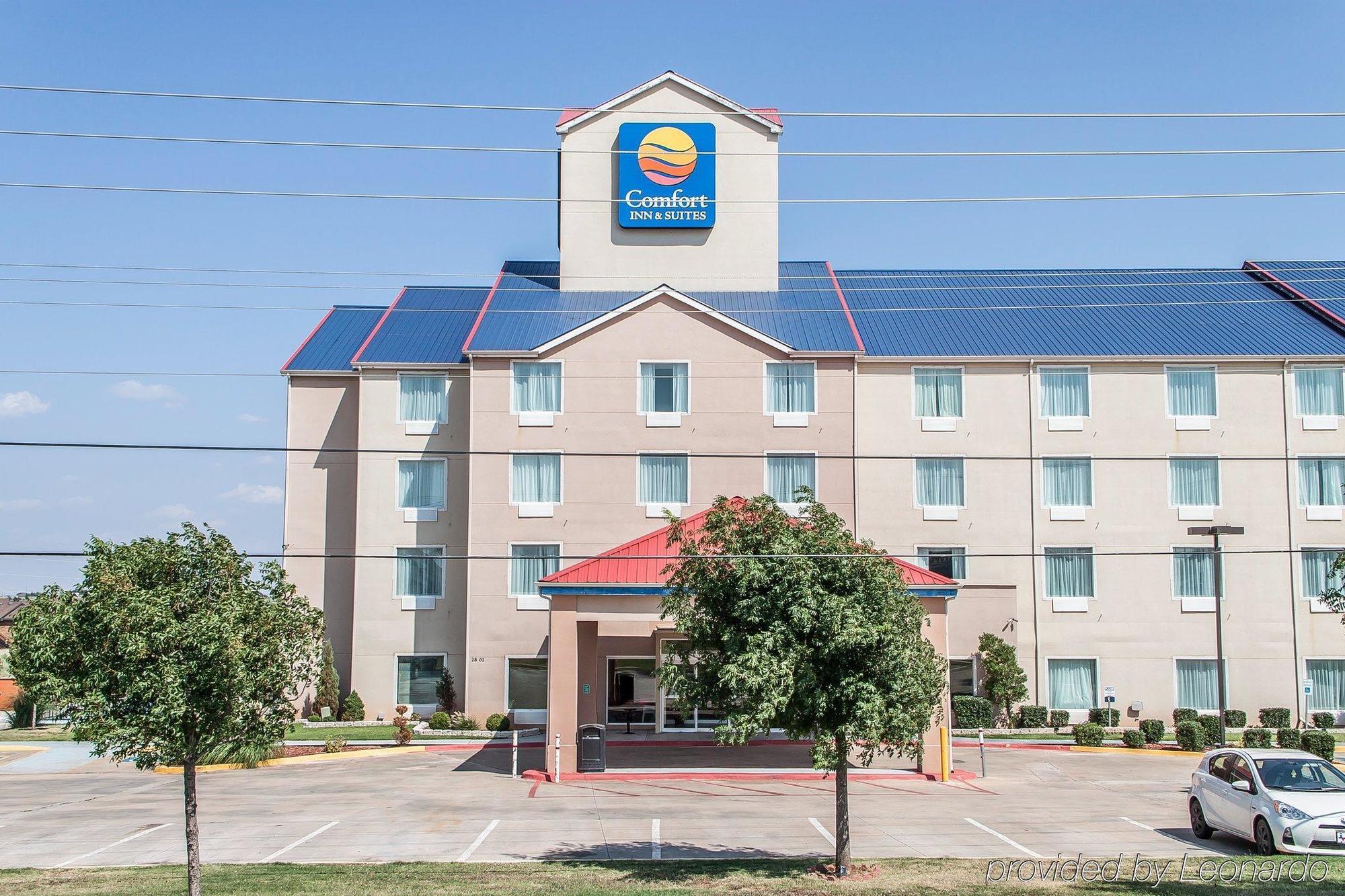 Comfort Inn & Suites Элк-Сити Экстерьер фото